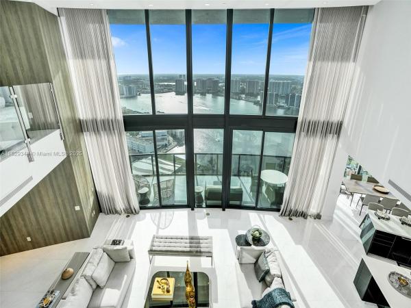 Porsche Design Tower, 18555 Collins Ave 4403, Sunny Isles Beach, Florida 33160, image 1
