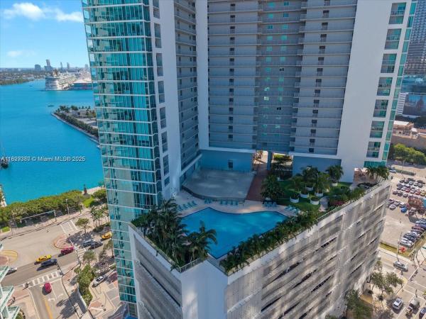 MarinaBlue, 888 Biscayne Blvd 2201, Miami, Florida 33132, image 1