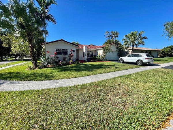 Nob Hill Estates, 10400 NW 5th Ct, Plantation, Florida 33324, image 1