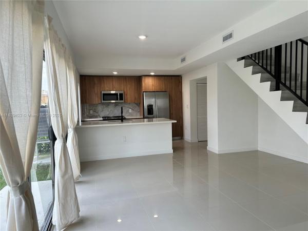 On Alba, 307 NW 13th Pl, Florida City, Florida 33034, image 1