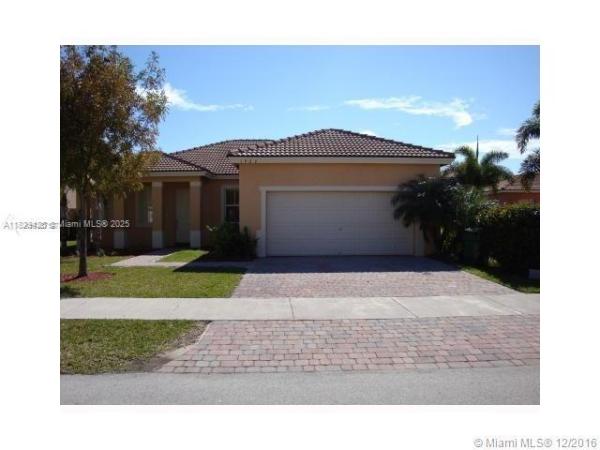 1924 SE 17th Ct #1924, Unincorporated Dade County, Florida 33035, image 1