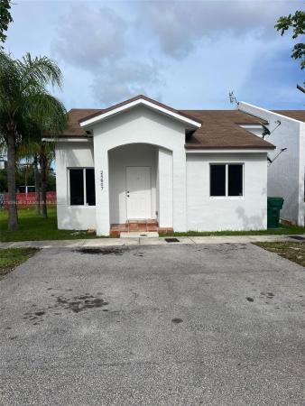 25807 SW 137th Path #25807, Unincorporated Dade County, Florida 33032, image 1