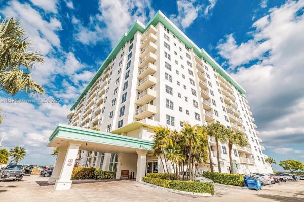 Island Pointe, 10350 W Bay Harbor Dr #5M, Bay Harbor Islands, Florida 33154, image 1