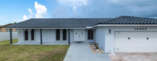 Rolling Oaks Estates, 19266 NW 18th Ave, Miami Gardens, Florida 33056, image 1