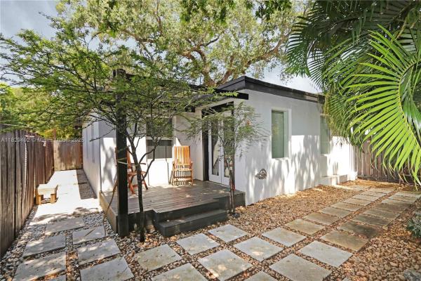 Riverside Park, 1125 SW 15th Ter, Fort Lauderdale, Florida 33312, image 1