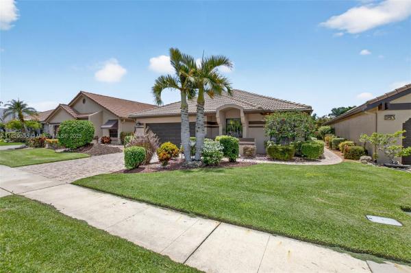 Boca Woods Country Club, 21387 Bridge View Dr, Boca Raton, Florida 33428, image 3