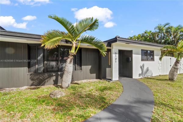 Hollywood Hills, 5131 Monroe St, Hollywood, Florida 33021, image 1
