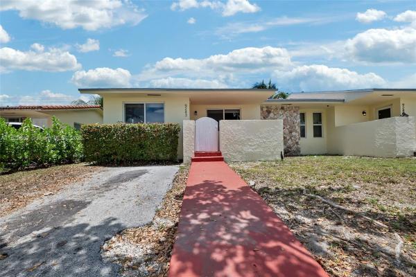 Saga View, 9241 SW 204th Ter, Cutler Bay, Florida 33189, image 3