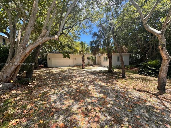 Palm Miami Heights, 5930 SW 80th St #5930, South Miami, Florida 33143, image 1