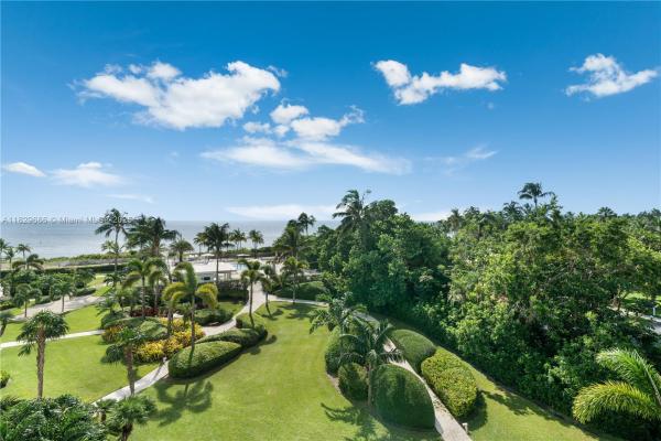 Sands Of Key Biscayne, 609 Ocean Dr #5H, Key Biscayne, Florida 33149, image 1