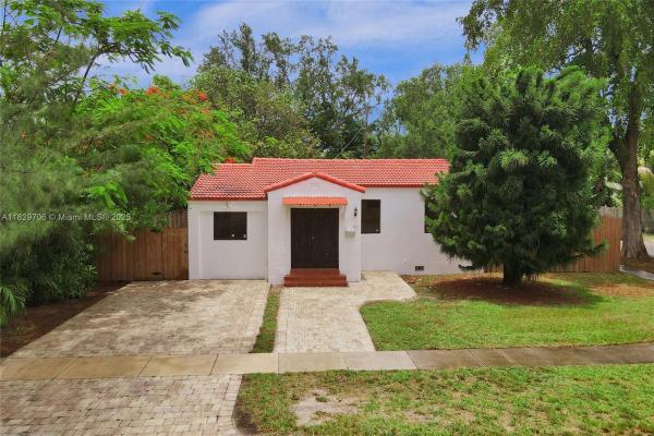 871 NE 122nd St, Miami, Florida 33161, image 1