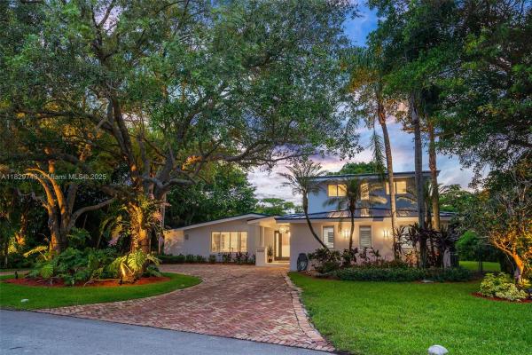 Oakridge Estates, 11900 SW 70th Ave, Pinecrest, Florida 33156, image 1