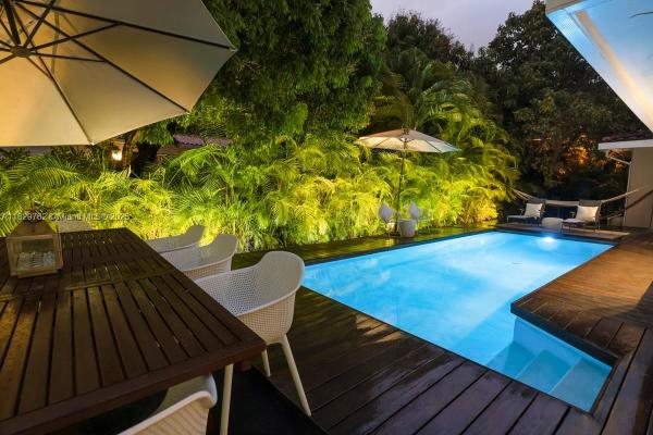 Riviera, 1535 Robbia Ave #1535, Coral Gables, Florida 33146, image 1