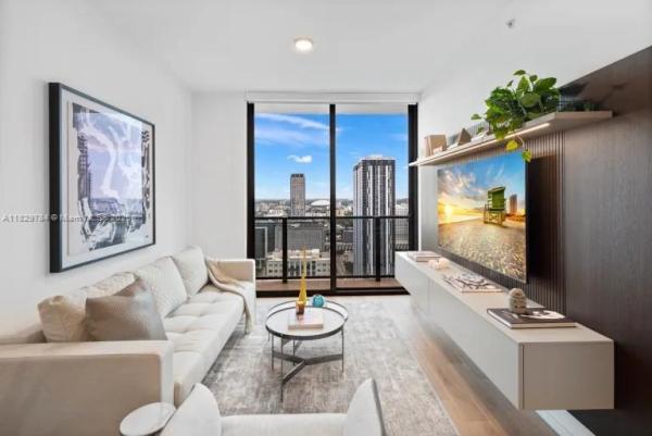 The Elser Hotel & Residences, 398 NE 5th St #4207, Miami, Florida 33132, image 3
