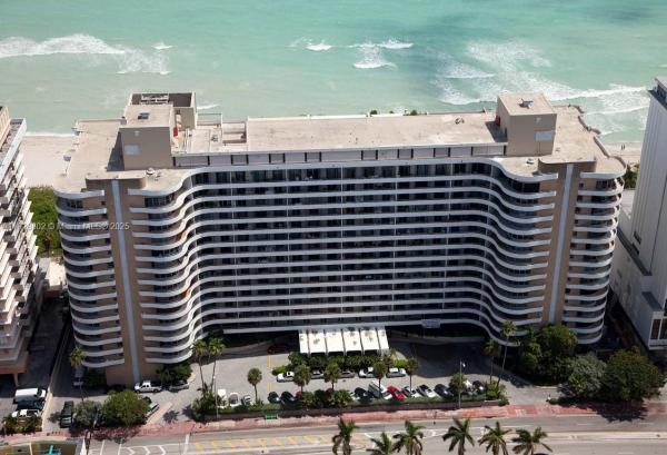 Oceanside Plaza, 5555 Collins Ave #6Z, Miami Beach, Florida 33140, image 1