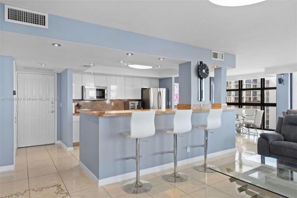 Towers Of Oceanview Point, 200 Leslie Dr #810, Hallandale Beach, Florida 33009, image 2