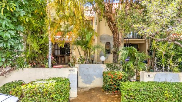 1609 NE 105th St 3-6, Miami, Florida 33138, image 1