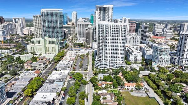 Colee Hammock, 817 SE 2nd Ct #1-4, Fort Lauderdale, Florida 33301, image 2