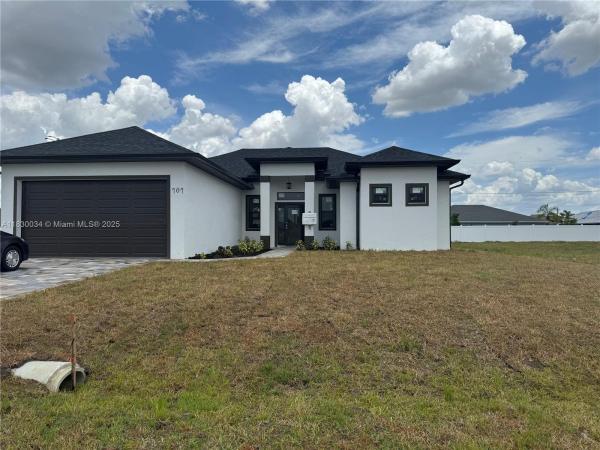 Cape Coral, 707 NE Juanita Pl, Cape Coral, Florida undefined, image 1