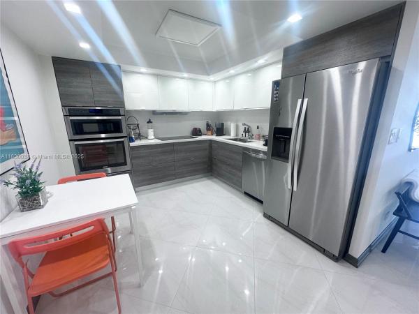 Winston Towers 100, 250 174th St #1708, Sunny Isles Beach, Florida 33160, image 1