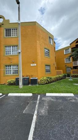 Soleil At Fontainebleau, 9731 Fontainebleau Blvd #F209, Fountainebleau, Florida 33172, image 3