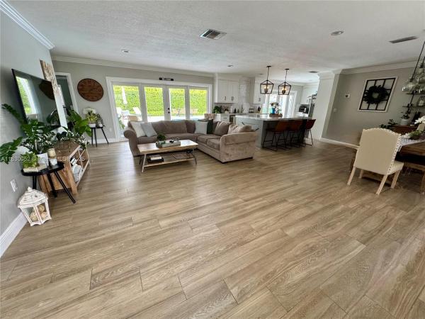 Miller Heights, 5002 SW 87th Pl, Olympia Heights, Florida 33165, image 2