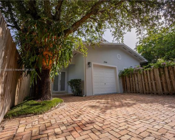 2949 Shipping Ave 2949, Miami, Florida 33133, image 1