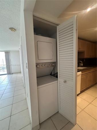 Winston Towers 600, 210 174th St #2005, Sunny Isles Beach, Florida 33160, image 1