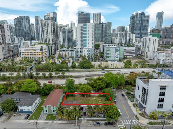 East Little Havana, 367 SW 11th St, Miami, Florida 33130, image 1