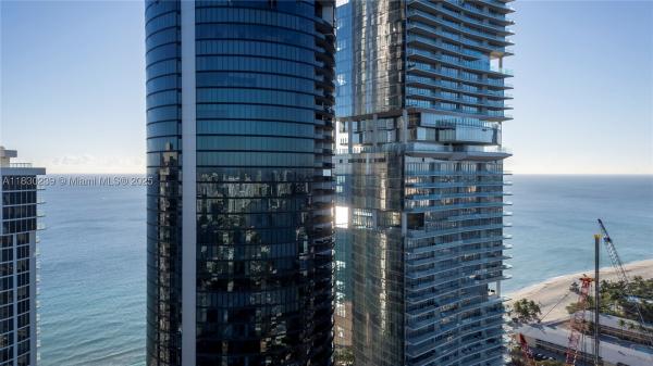 Porsche Design Tower, 18555 Collins Ave #2303, Sunny Isles Beach, Florida 33160, image 2