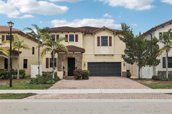 Bonterra, 9331 W 35th Ave, Hialeah, Florida 33018, image 1