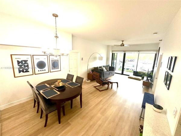 Waterview 1, 20505 E Country Club Dr #132, Aventura, Florida 33180, image 1