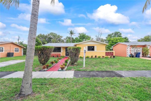 20845 NW 1st Ave, Miami, Florida 33169, image 1