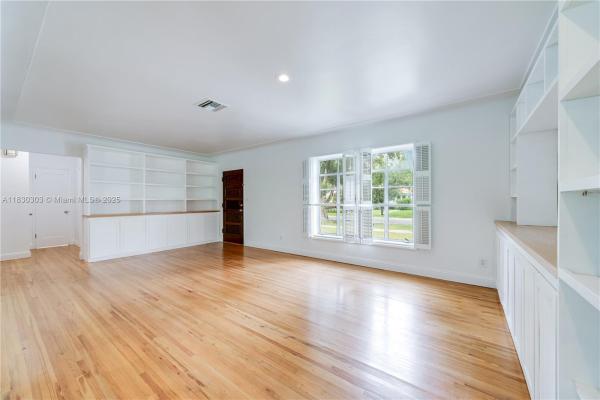 Riviera, 431 Gerona Ave, Coral Gables, Florida 33146, image 3