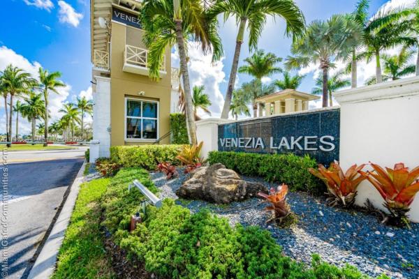 Twin Lake Shores Central, 13317 SW 142nd Ter, Three Lakes, Florida 33186, image 2