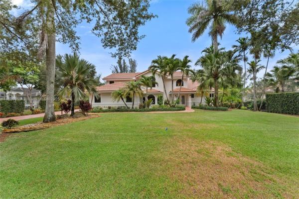Plantation Oaks East, 830 NW 115th Ave, Plantation, Florida 33325, image 1