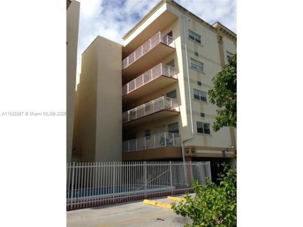 Pier 43, 2008 Jackson St #D2, Hollywood, Florida 33020, image 1