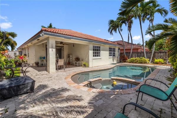 Bird Lakes South, 5443 SW 143rd Ct, Kendale Lakes, Florida 33175, image 3