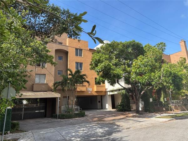 Dixie Grove Residences, 2630 SW 28 St 34, Miami, Florida 33133, image 1