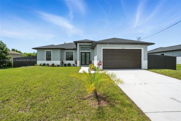 Lehigh Acres, Florida 33971, image 1