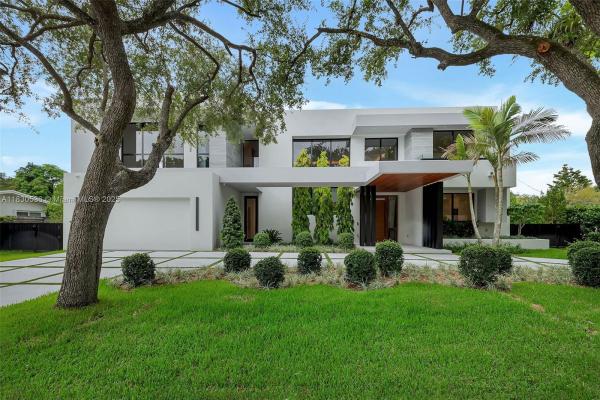 Suniland Manor, 13075 SW 82nd Ct, Pinecrest, Florida 33156, image 1