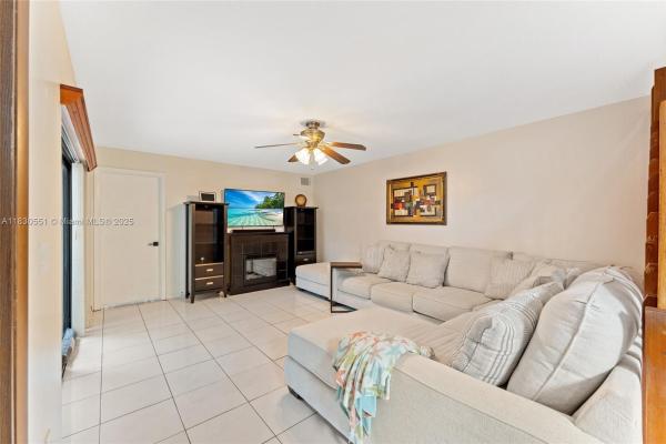 Village At Lake Pine, 11883 SW 9th Mnr, Davie, Florida 33325, image 2