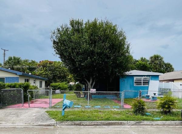 Inlet City, 1344 W 10th St, Riviera Beach, Florida 33404, image 1