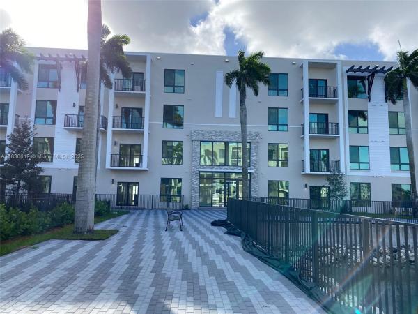 4636 NW 84 #21, Doral, Florida 33166, image 1