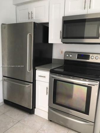 342 NW 84th Ter 342, Miami, Florida 33150, image 1