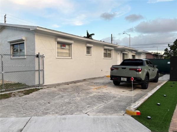 Hialeah Residential, 994 SE 2nd Pl #994, Hialeah, Florida 33010, image 1