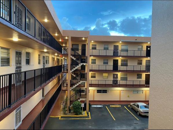 Westland Courts, 1855 W 60th St #210-C, Hialeah, Florida 33012, image 1