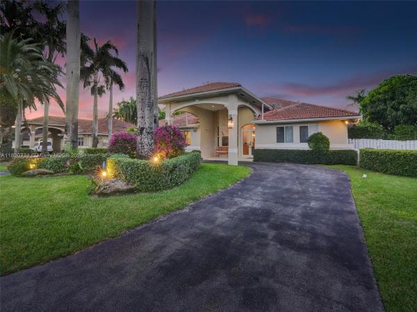 12401 SW 77th St #12401, Unincorporated Dade County, Florida 33183, image 1