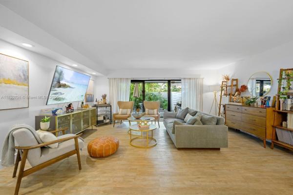 3501 Magellan Cir #635, Aventura, Florida 33180, image 1