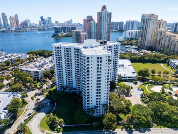 Parc Central Aventura East, 3300 NE 192nd St 1908, Aventura, Florida 33180, image 1